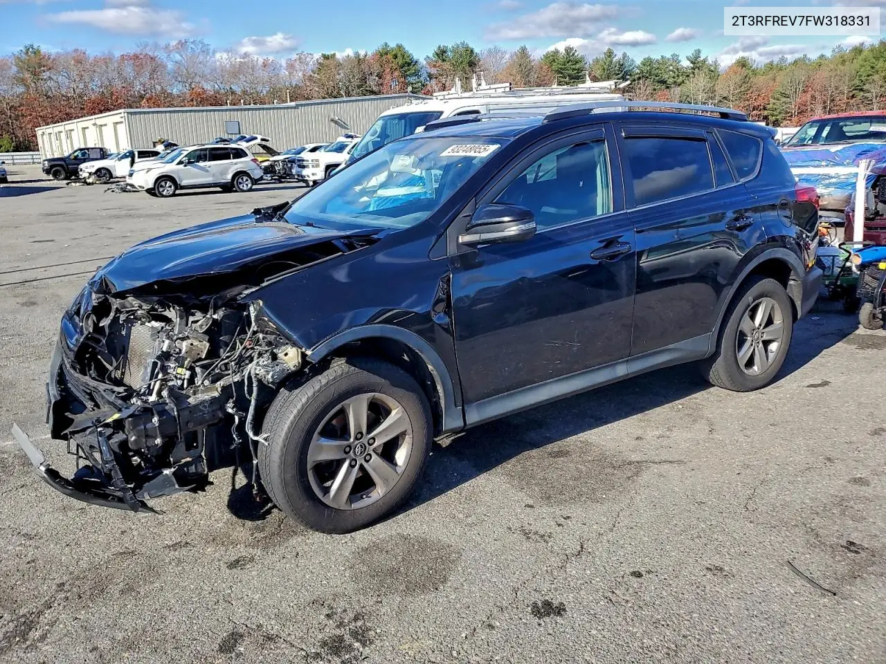2T3RFREV7FW318331 2015 Toyota Rav4 Xle