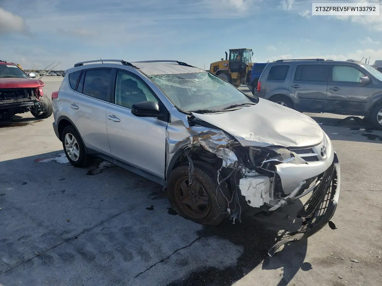 2T3ZFREV5FW133792 2015 Toyota Rav4 Le