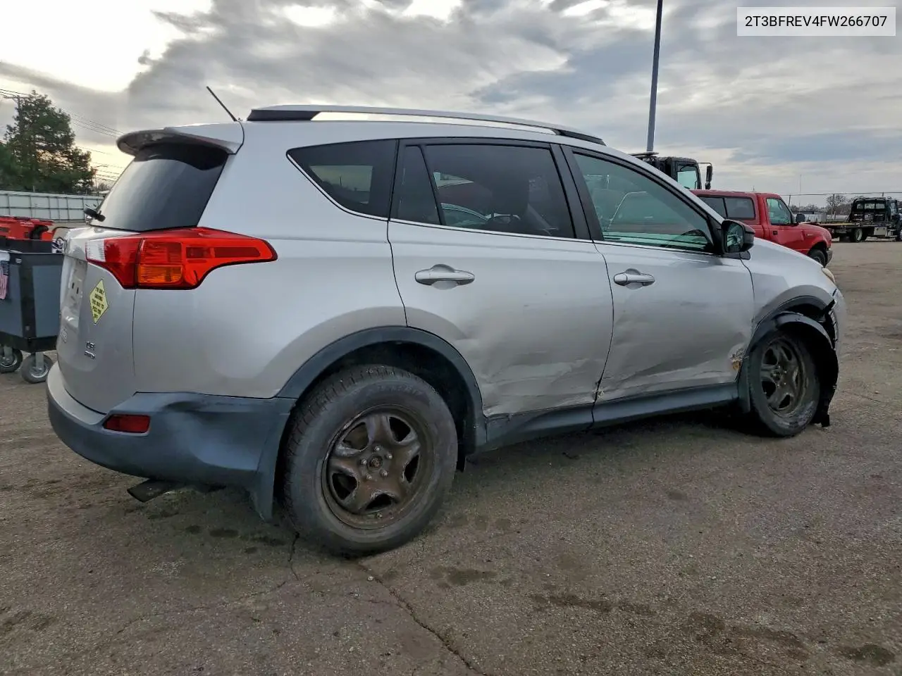 2T3BFREV4FW266707 2015 Toyota Rav4 Le
