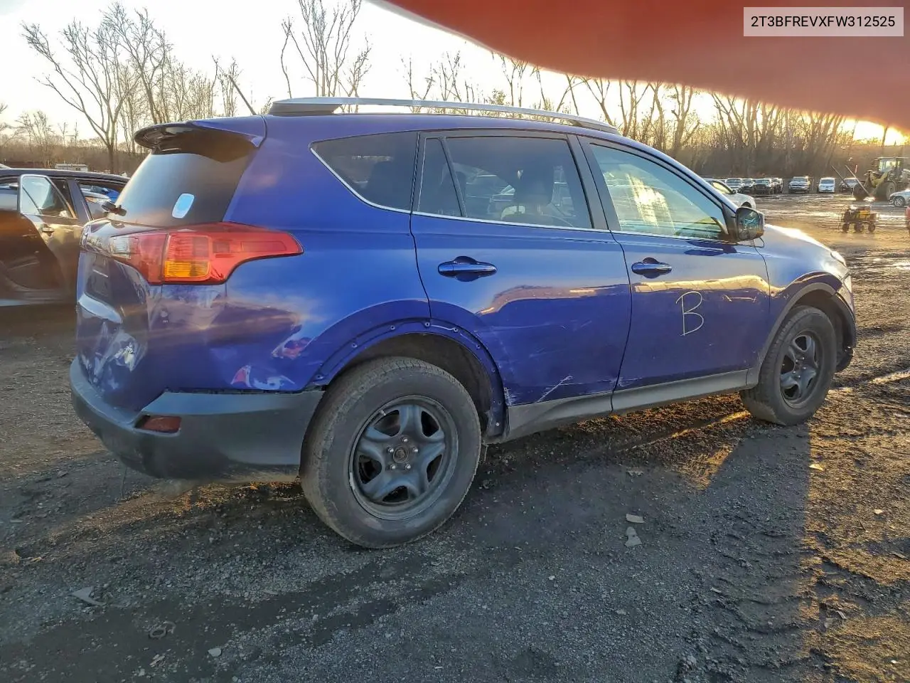2T3BFREVXFW312525 2015 Toyota Rav4 Le