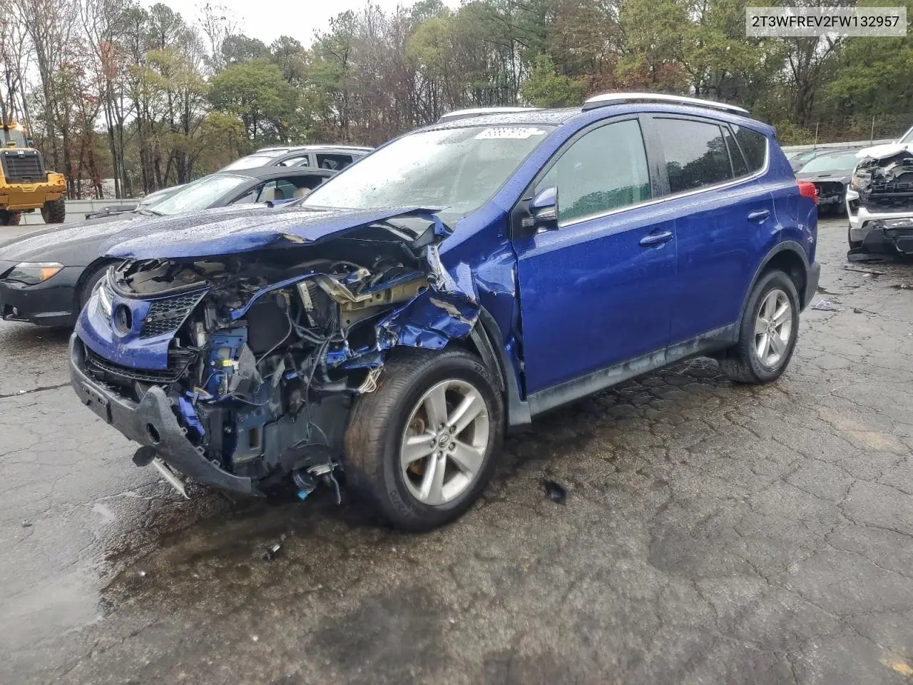 2T3WFREV2FW132957 2015 Toyota Rav4 Xle