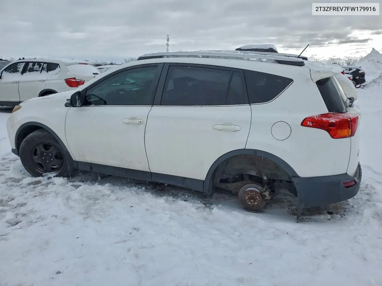 2T3ZFREV7FW179916 2015 Toyota Rav4 Le