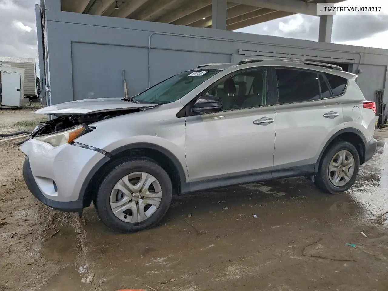 JTMZFREV6FJ038317 2015 Toyota Rav4 Le