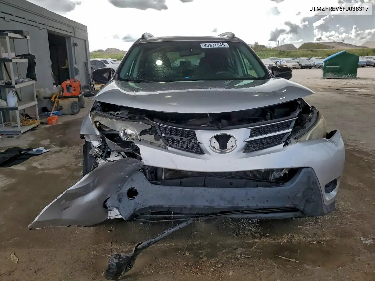 JTMZFREV6FJ038317 2015 Toyota Rav4 Le