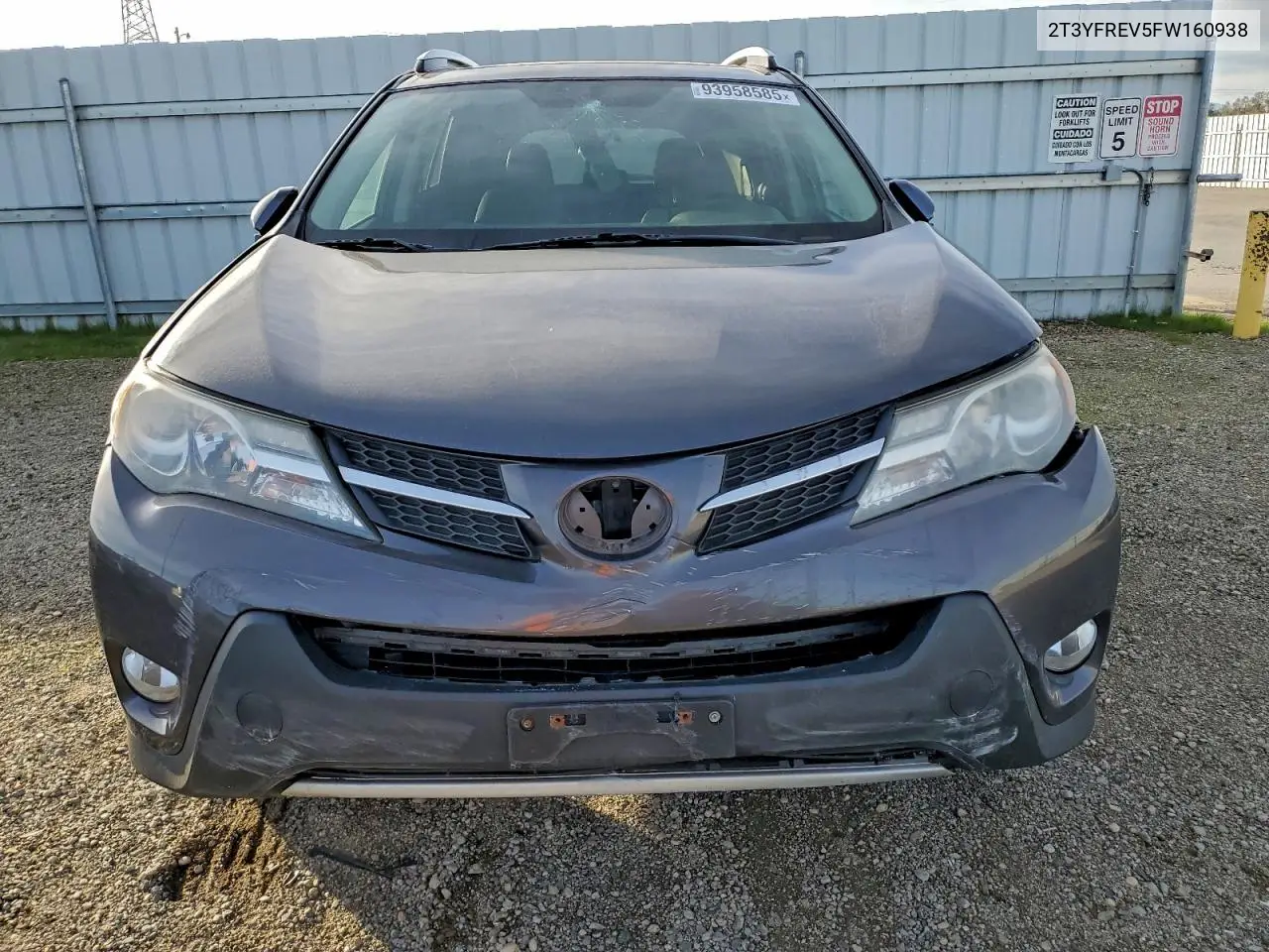 2T3YFREV5FW160938 2015 Toyota Rav4 Limited