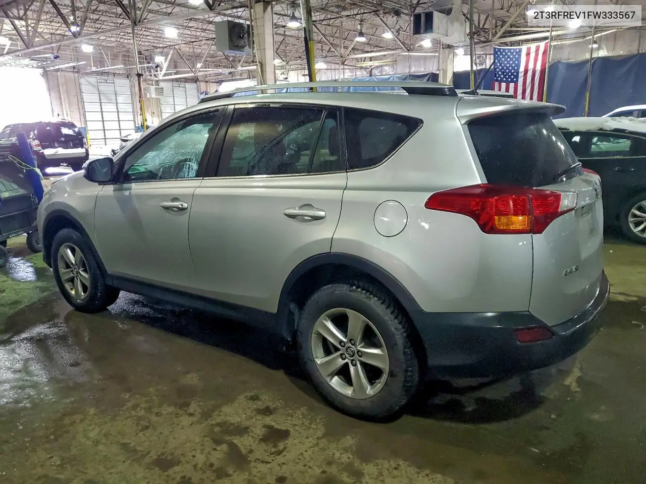 2T3RFREV1FW333567 2015 Toyota Rav4 Xle