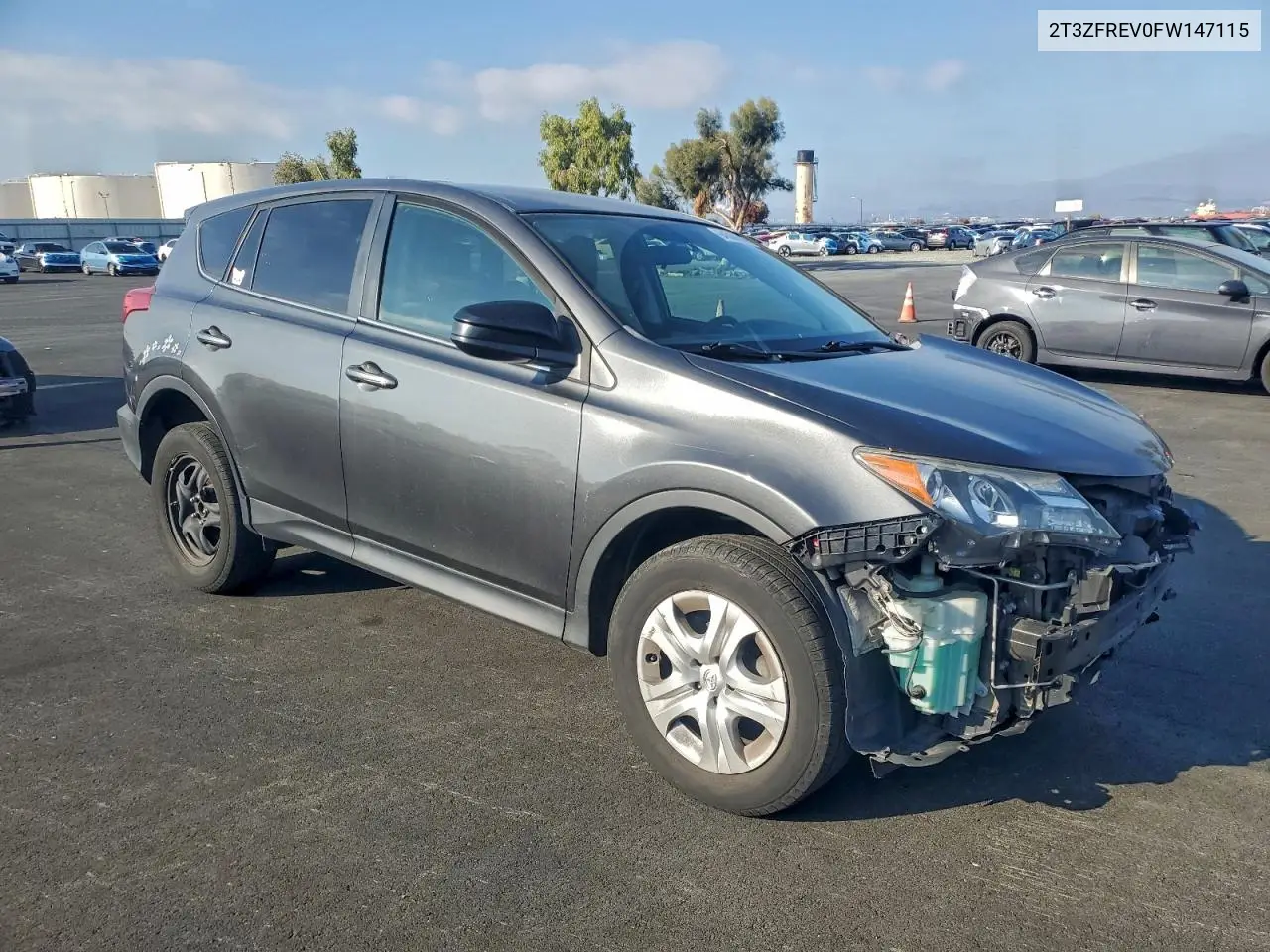 2T3ZFREV0FW147115 2015 Toyota Rav4 Le