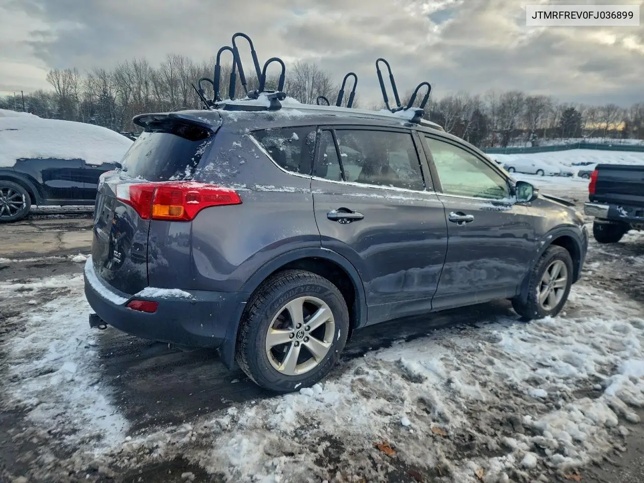 JTMRFREV0FJ036899 2015 Toyota Rav4 Xle