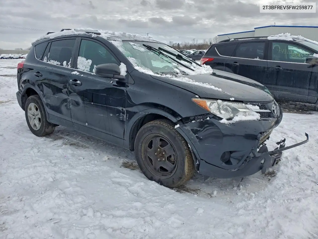 2T3BFREV5FW259877 2015 Toyota Rav4 Le