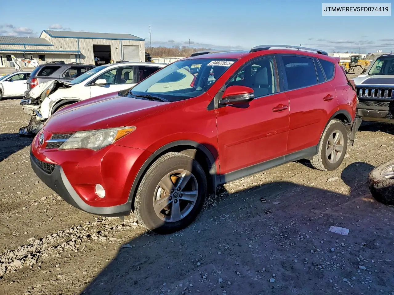 JTMWFREV5FD074419 2015 Toyota Rav4 Xle