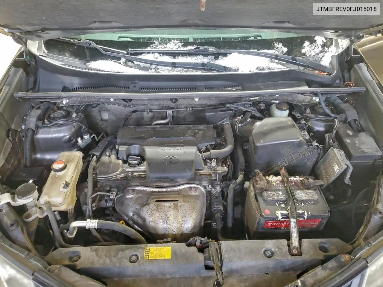 JTMBFREV0FJ015018 2015 Toyota Rav4 Le