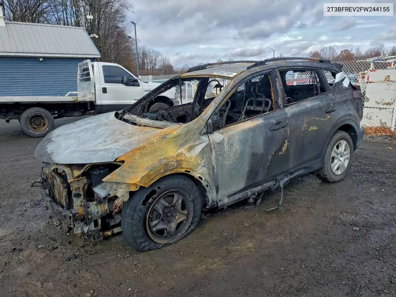 2T3BFREV2FW244155 2015 Toyota Rav4 Le
