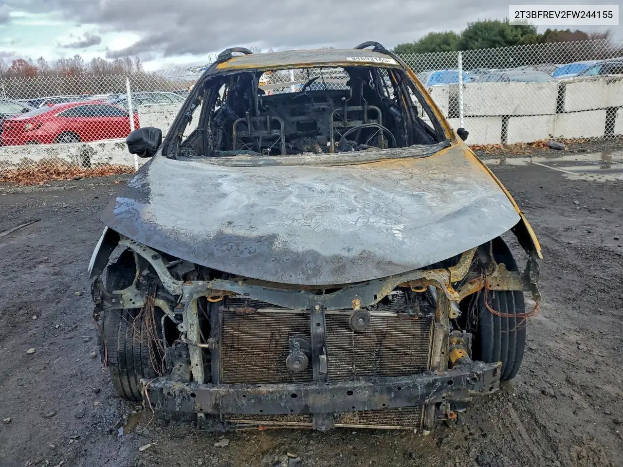 2T3BFREV2FW244155 2015 Toyota Rav4 Le