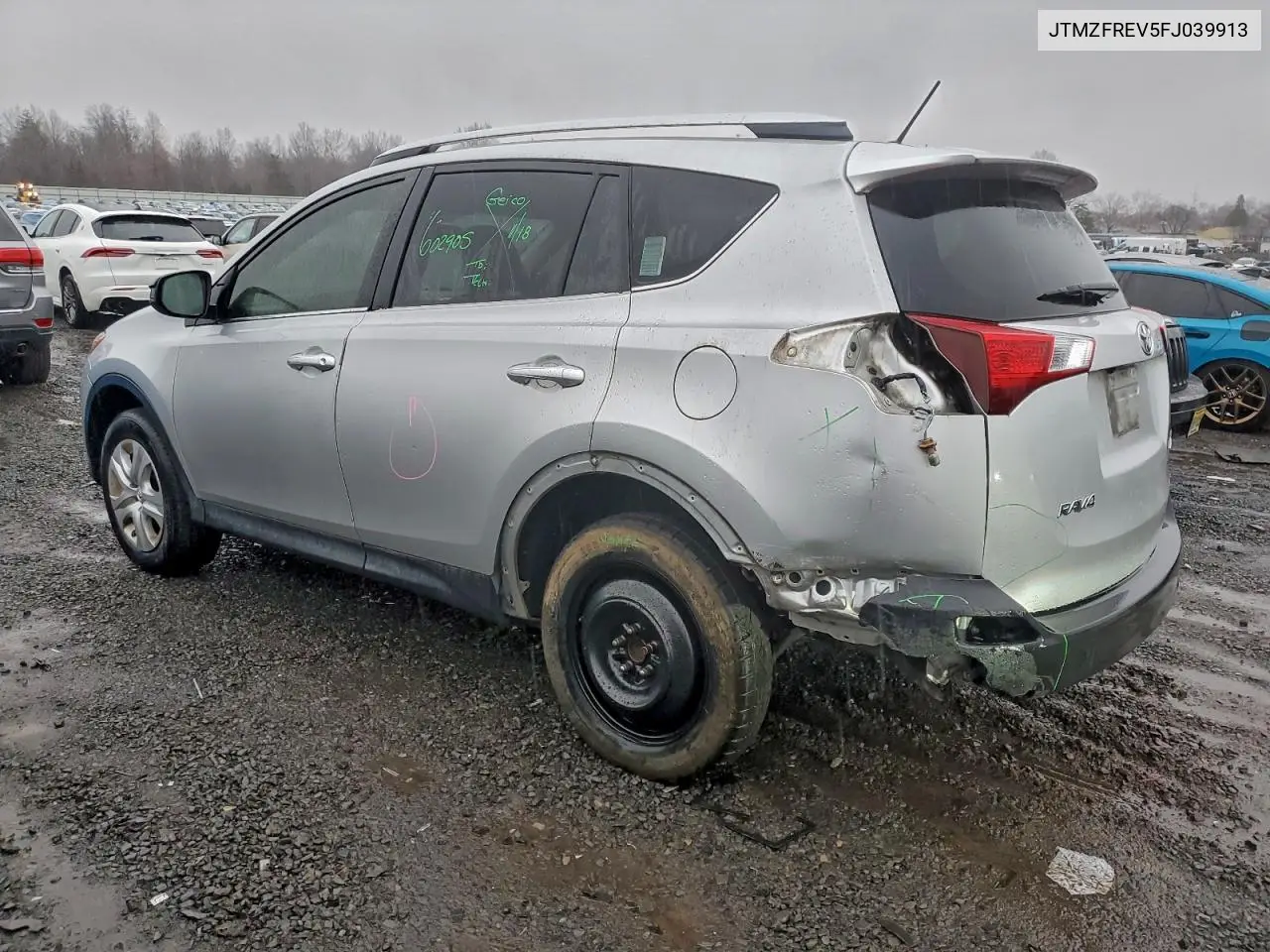 JTMZFREV5FJ039913 2015 Toyota Rav4 Le