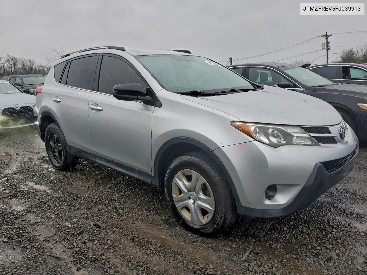 JTMZFREV5FJ039913 2015 Toyota Rav4 Le