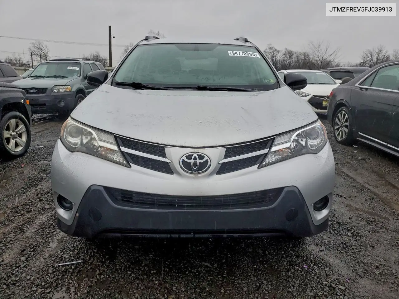 JTMZFREV5FJ039913 2015 Toyota Rav4 Le