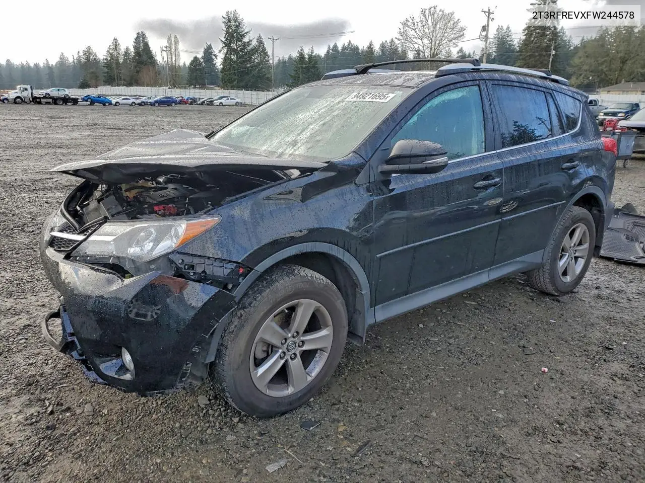 2T3RFREVXFW244578 2015 Toyota Rav4 Xle