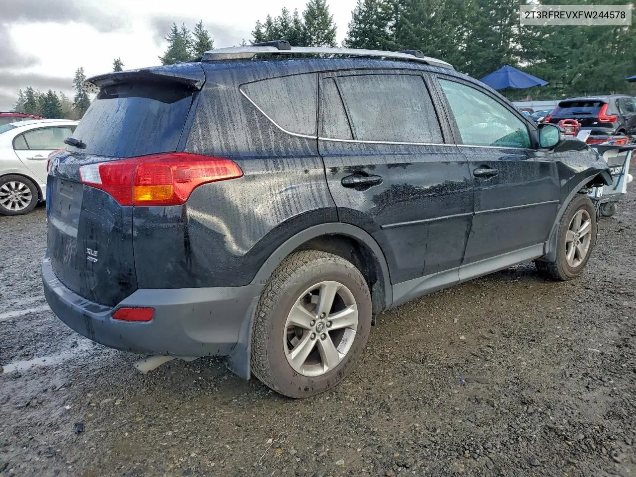 2T3RFREVXFW244578 2015 Toyota Rav4 Xle