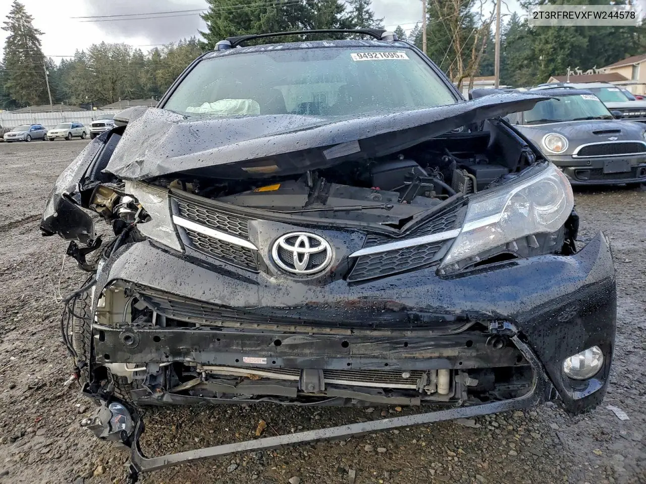2T3RFREVXFW244578 2015 Toyota Rav4 Xle