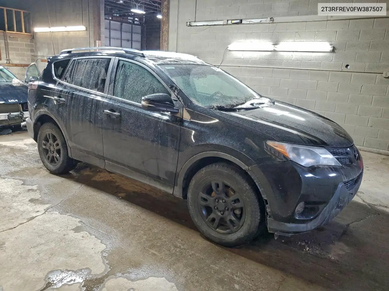 2T3RFREV0FW387507 2015 Toyota Rav4 Xle