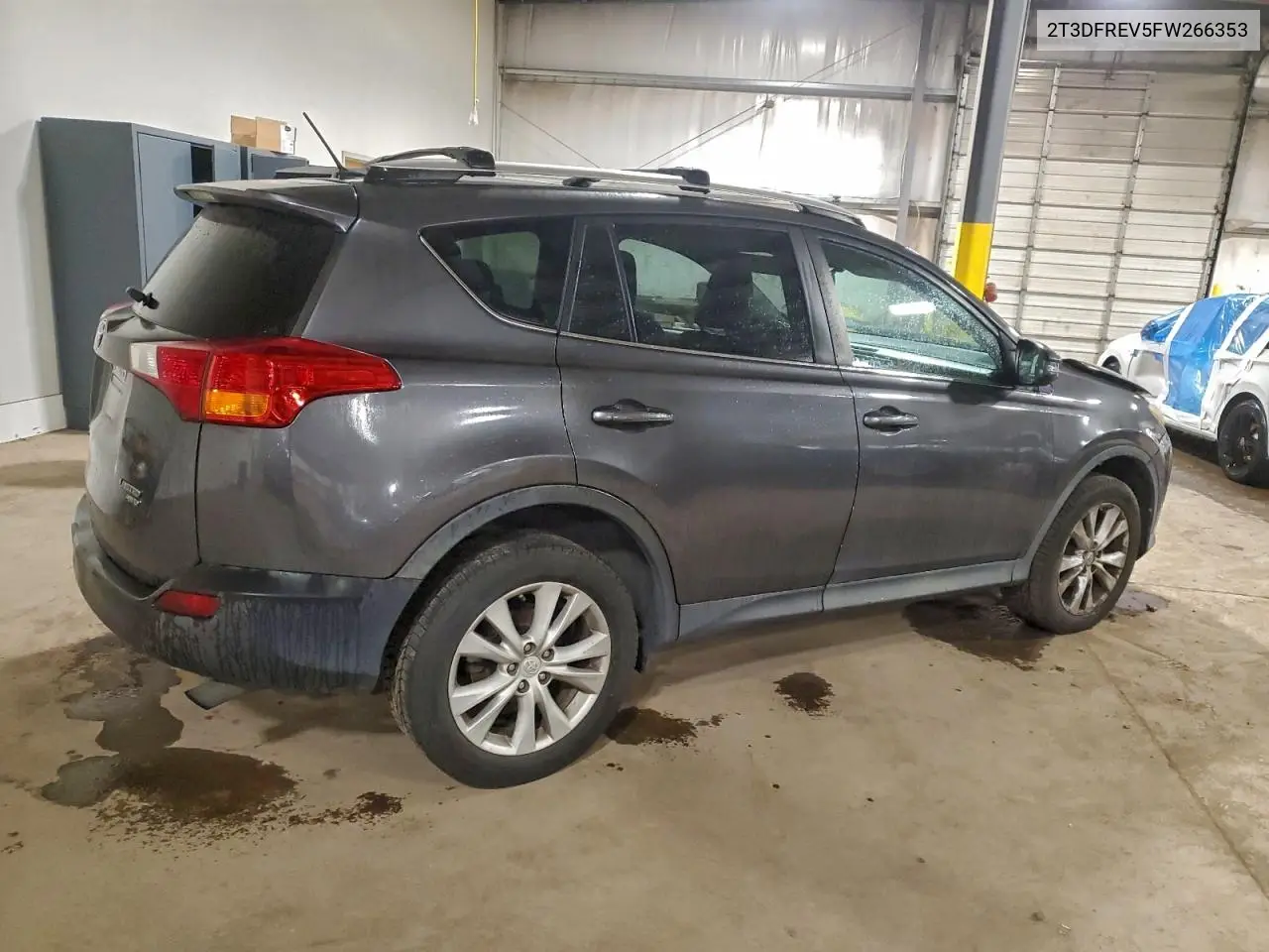 2T3DFREV5FW266353 2015 Toyota Rav4 Limited