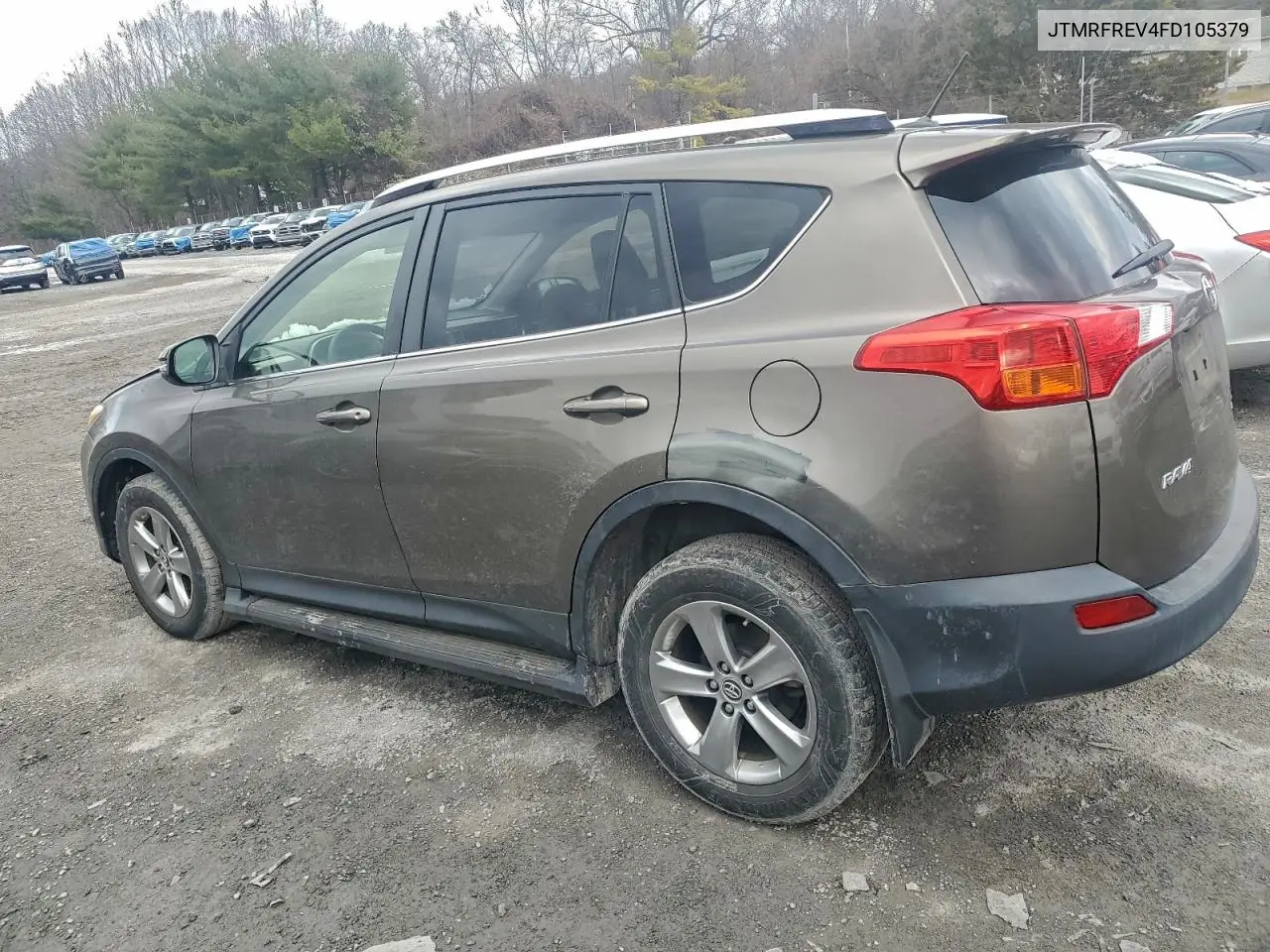 JTMRFREV4FD105379 2015 Toyota Rav4 Xle