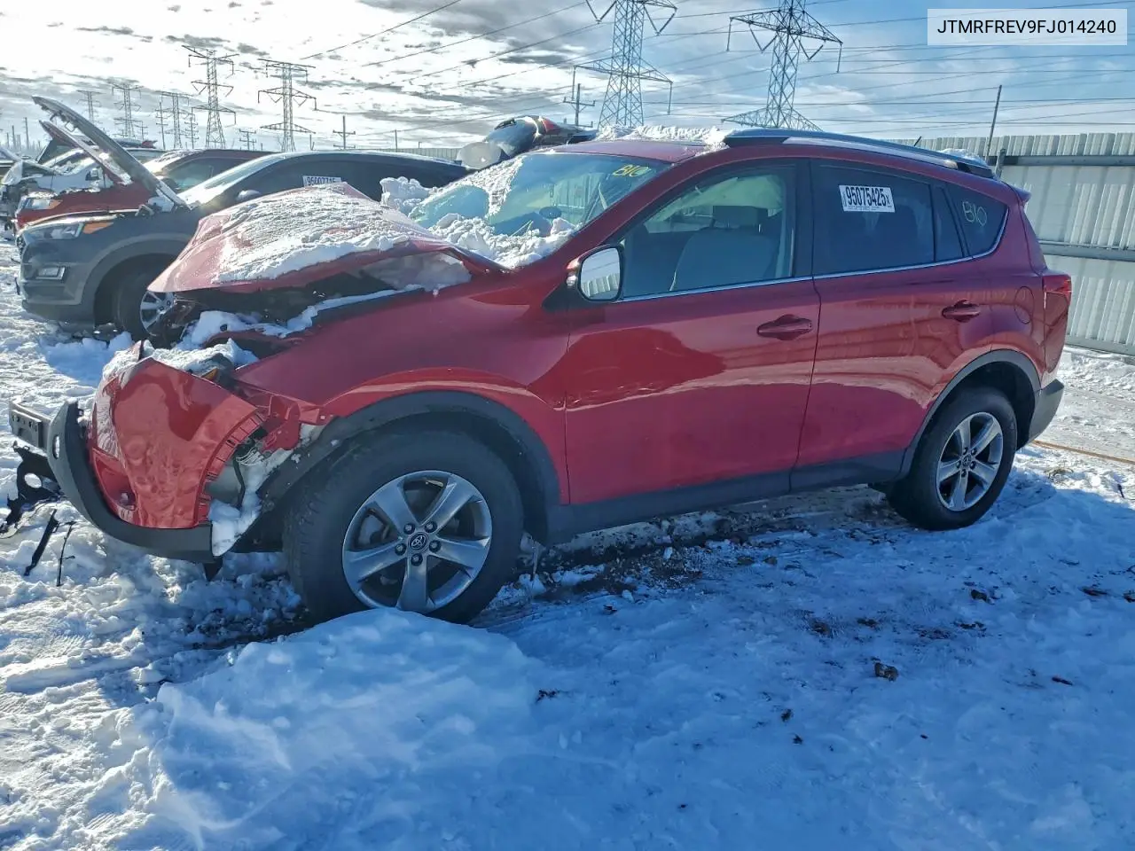 JTMRFREV9FJ014240 2015 Toyota Rav4 Xle