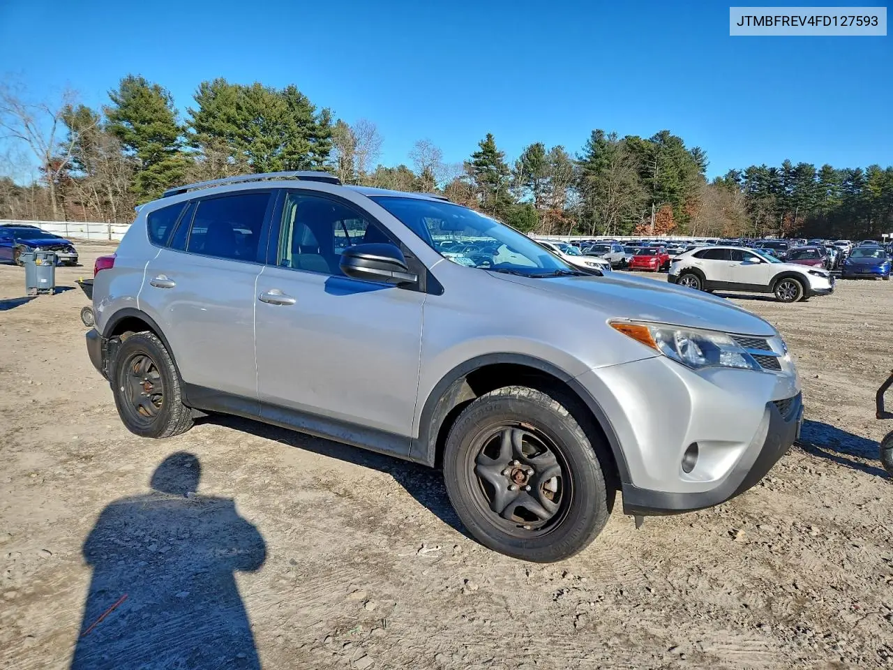 JTMBFREV4FD127593 2015 Toyota Rav4 Le