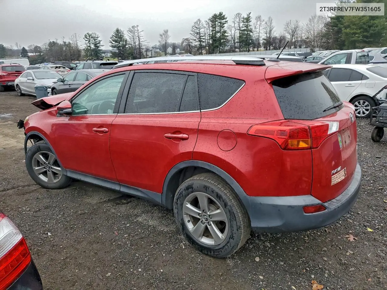 2T3RFREV7FW351605 2015 Toyota Rav4 Xle