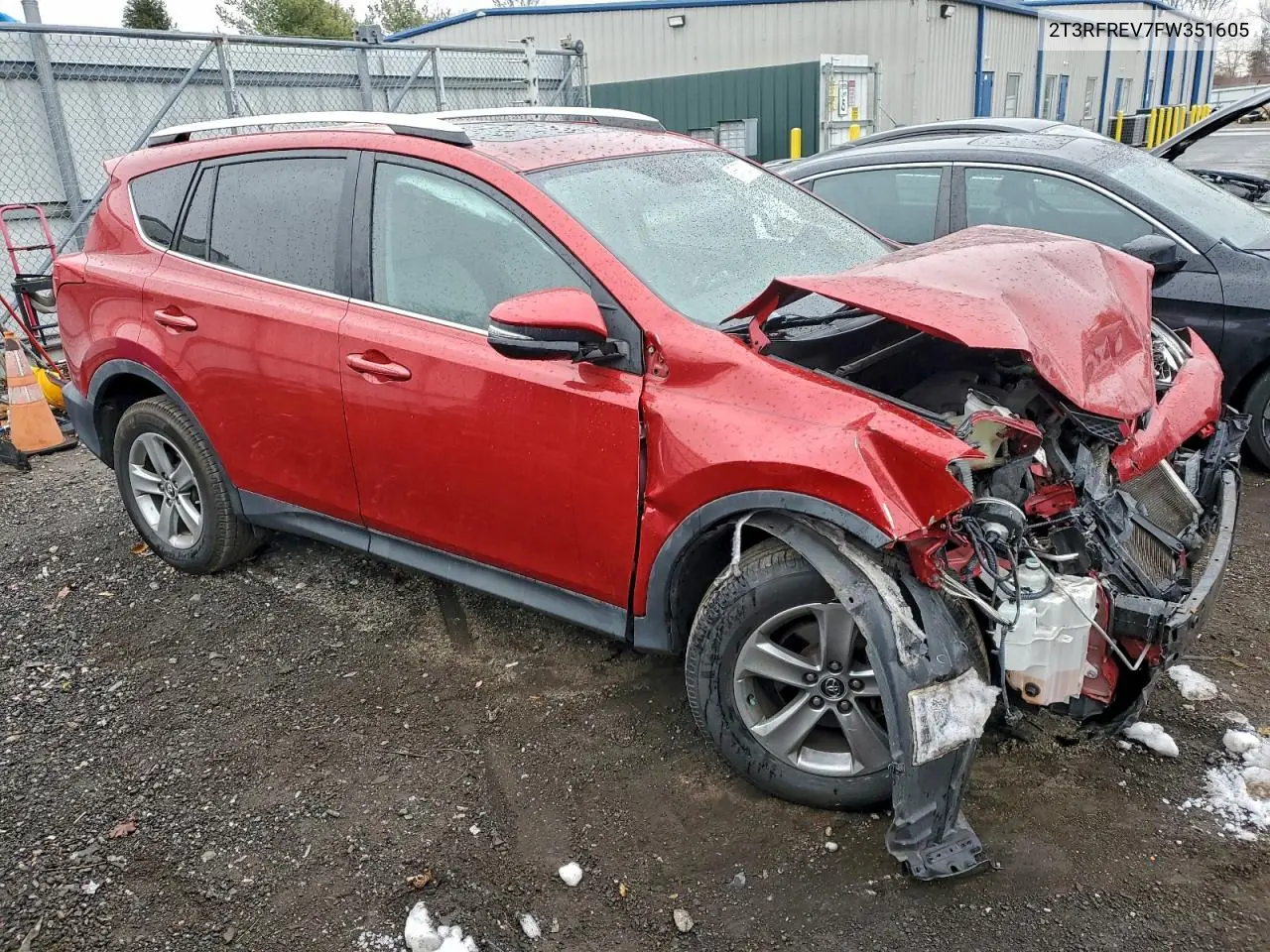 2T3RFREV7FW351605 2015 Toyota Rav4 Xle