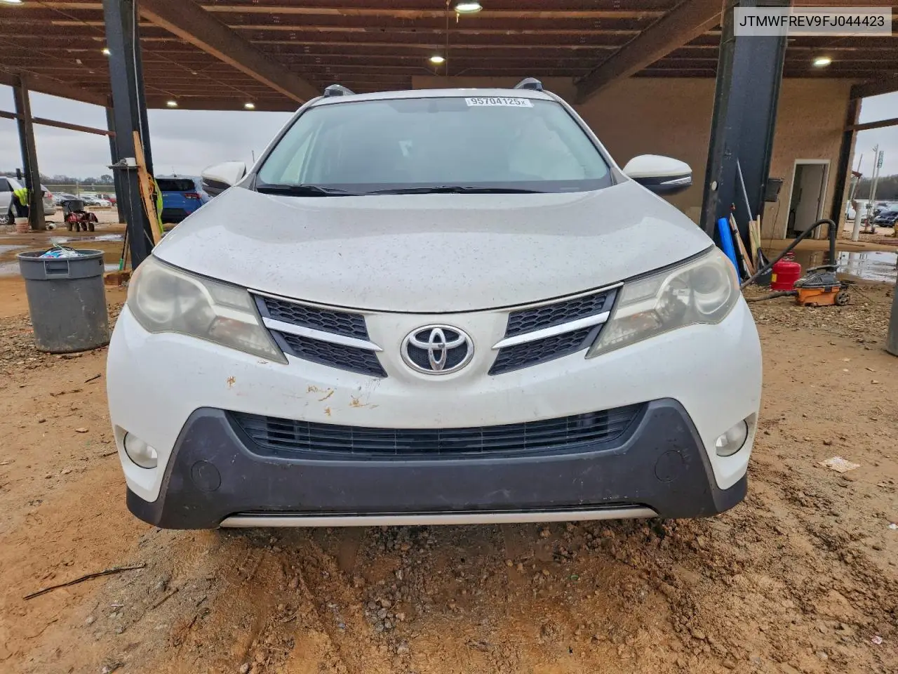 JTMWFREV9FJ044423 2015 Toyota Rav4 Xle