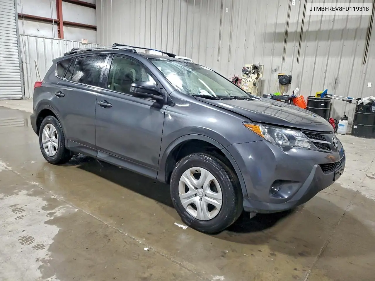 JTMBFREV8FD119318 2015 Toyota Rav4 Le