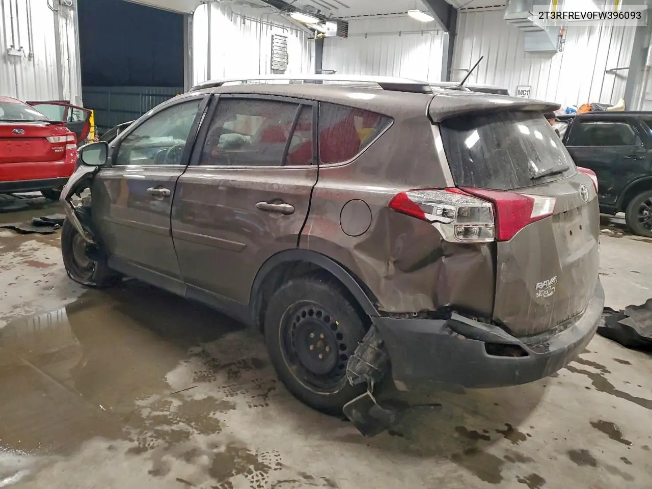 2T3RFREV0FW396093 2015 Toyota Rav4 Xle