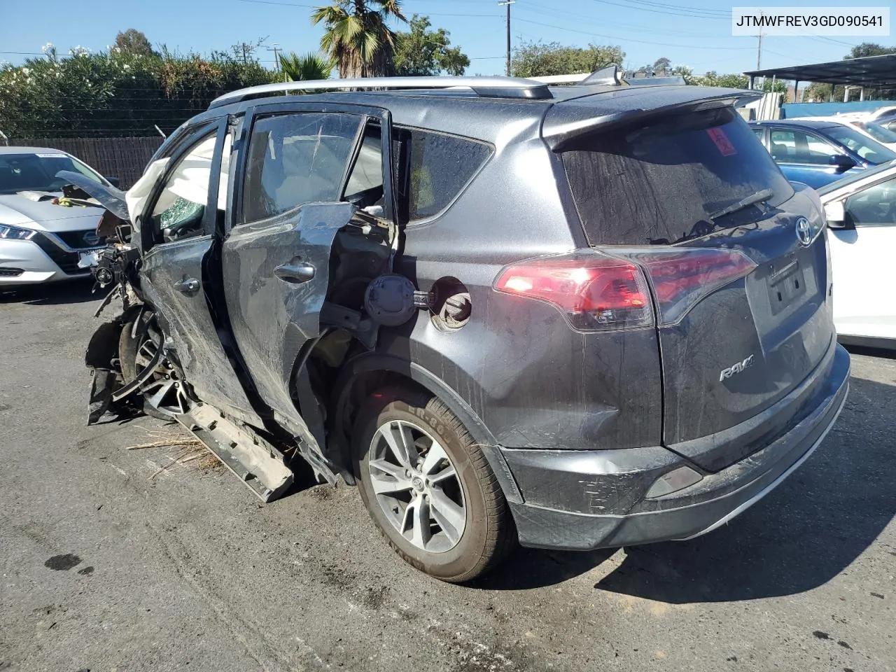 JTMWFREV3GD090541 2016 Toyota Rav4 Xle
