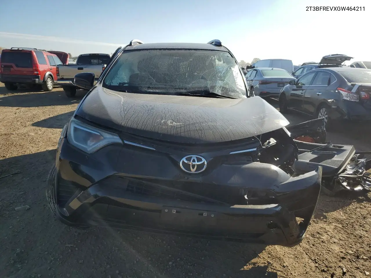 2T3BFREVXGW464211 2016 Toyota Rav4 Le