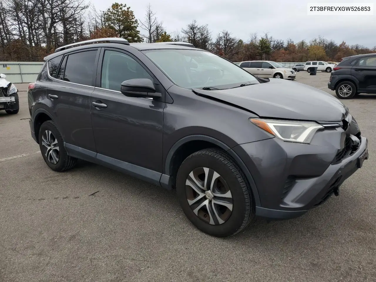 2T3BFREVXGW526853 2016 Toyota Rav4 Le