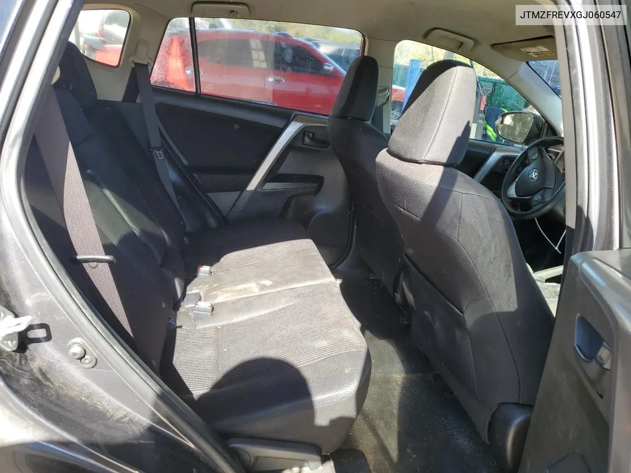 JTMZFREVXGJ060547 2016 Toyota Rav4 Le