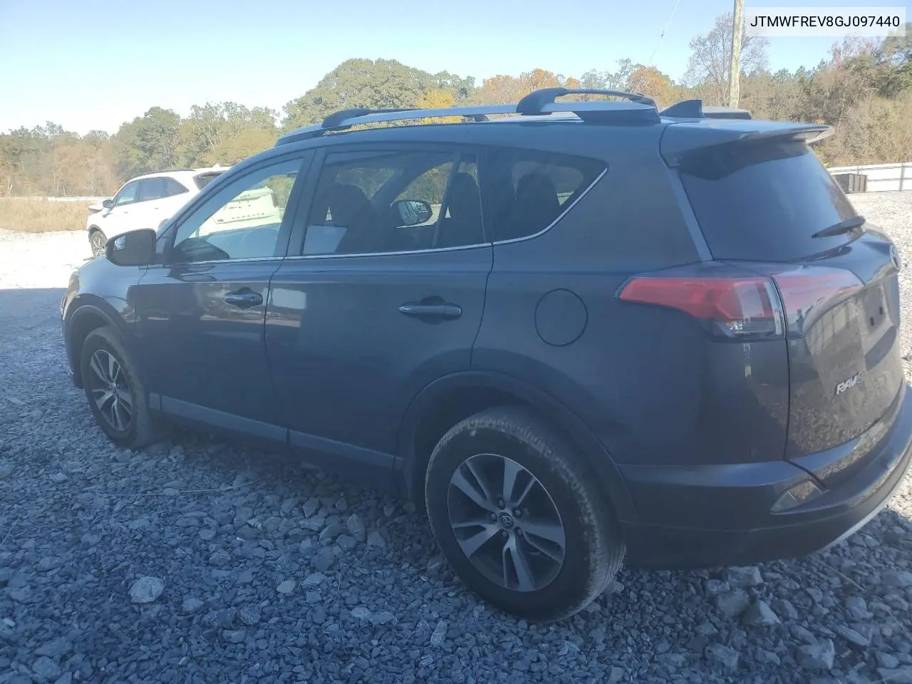 JTMWFREV8GJ097440 2016 Toyota Rav4 Xle