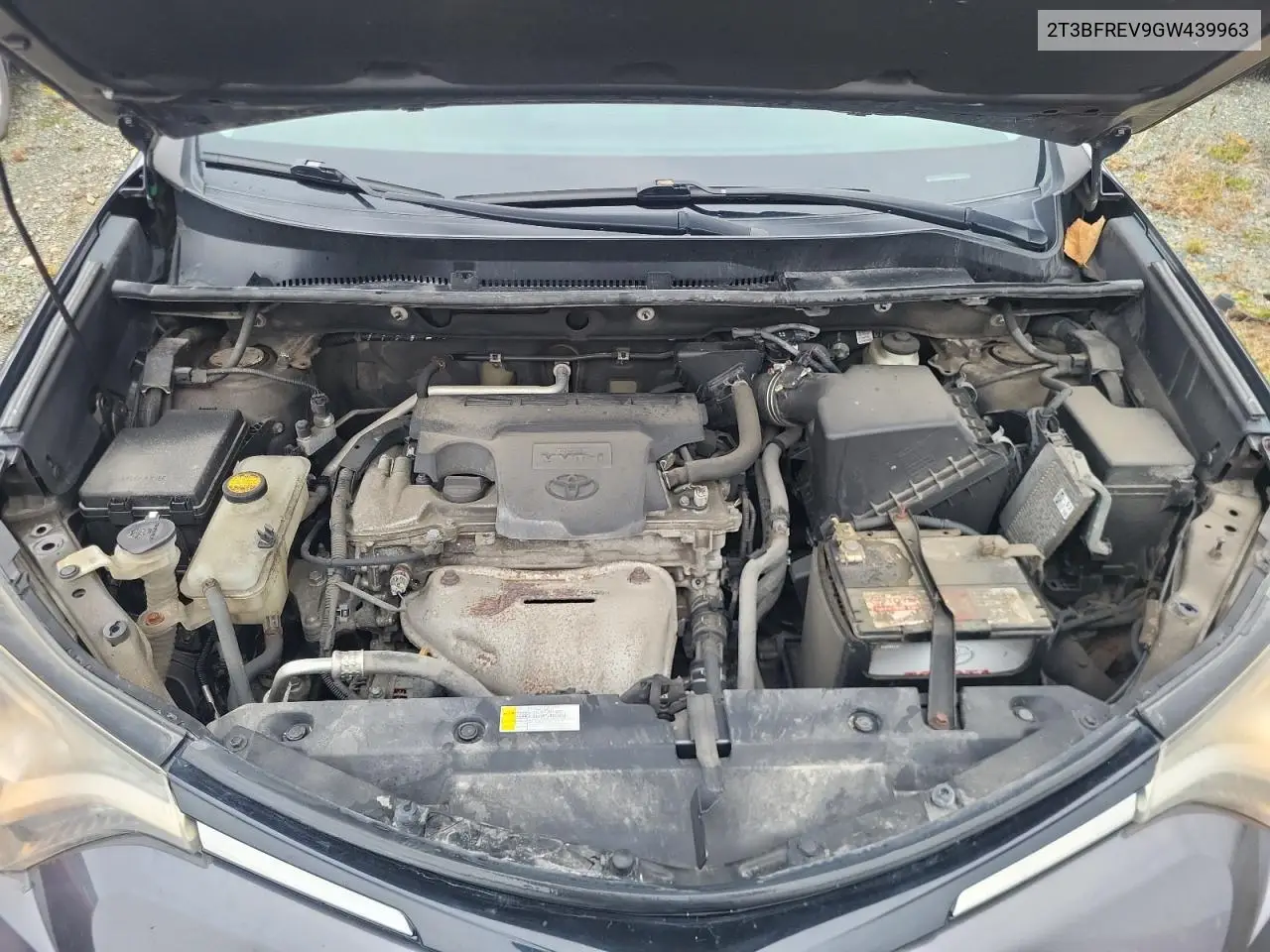 2T3BFREV9GW439963 2016 Toyota Rav4 Le