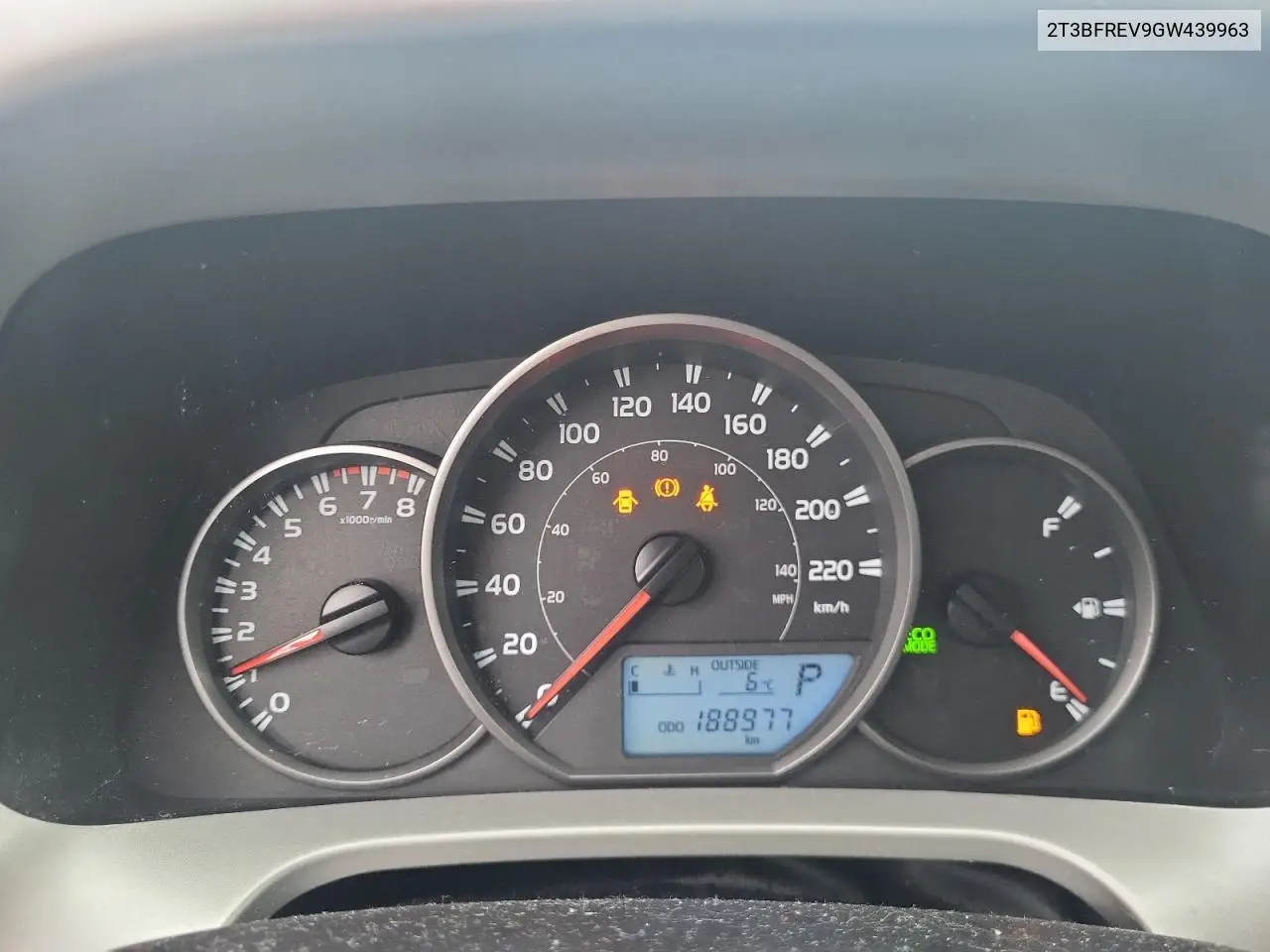 2T3BFREV9GW439963 2016 Toyota Rav4 Le