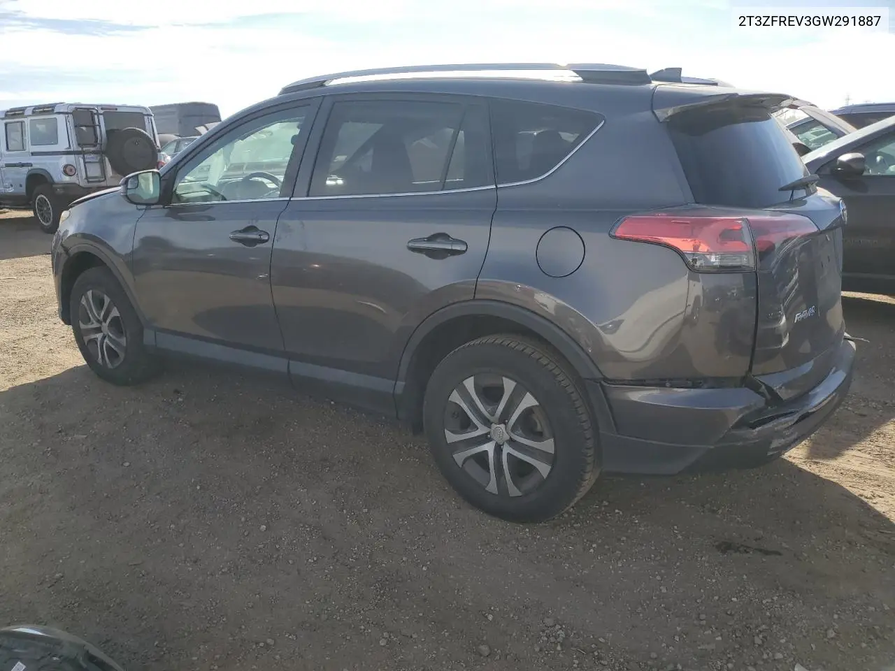 2T3ZFREV3GW291887 2016 Toyota Rav4 Le