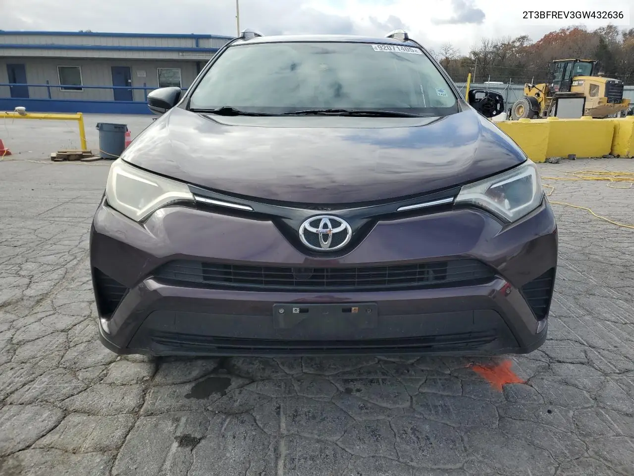 2T3BFREV3GW432636 2016 Toyota Rav4 Le