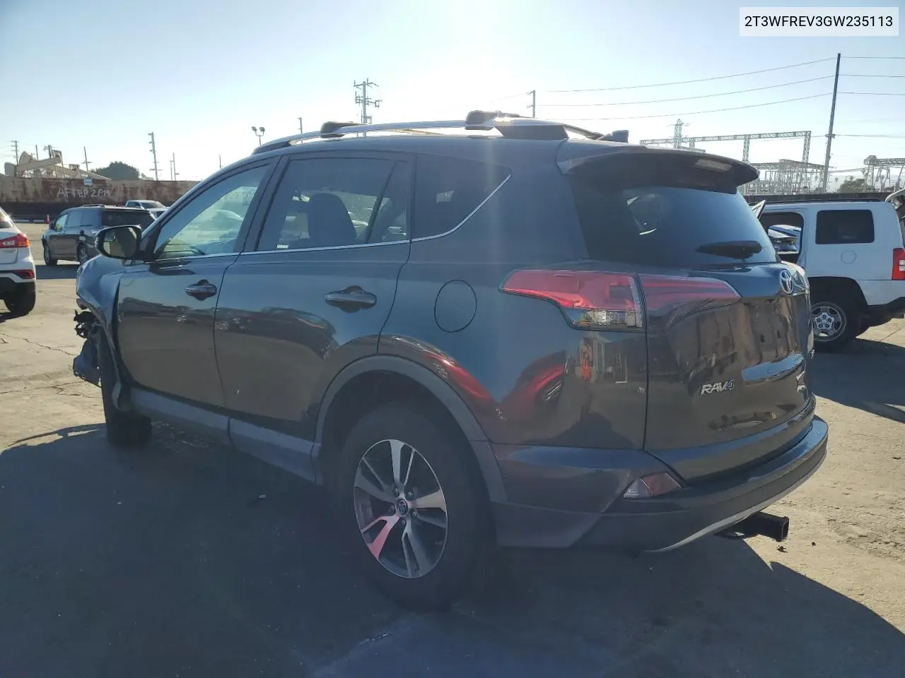 2T3WFREV3GW235113 2016 Toyota Rav4 Xle