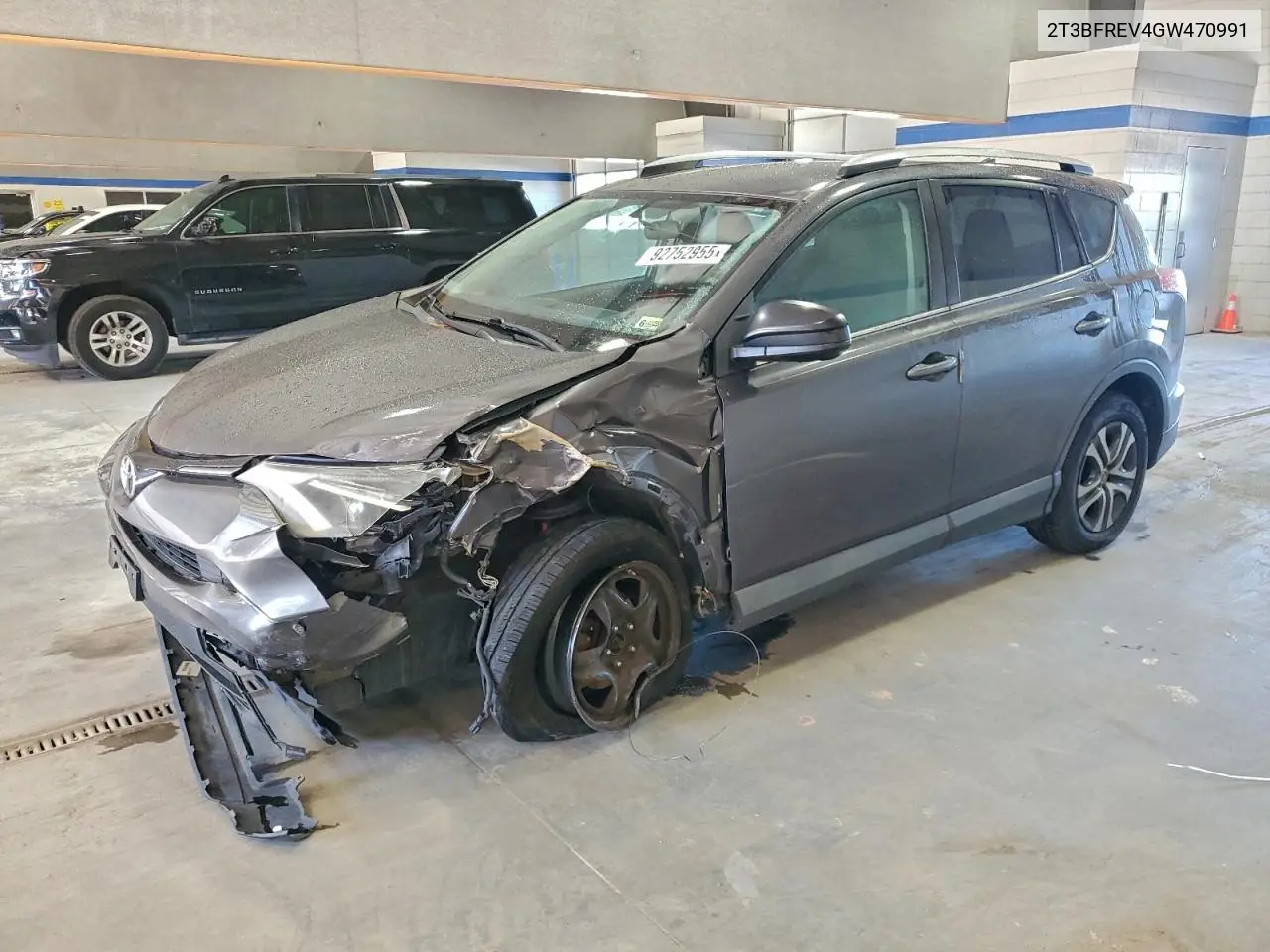 2T3BFREV4GW470991 2016 Toyota Rav4 Le