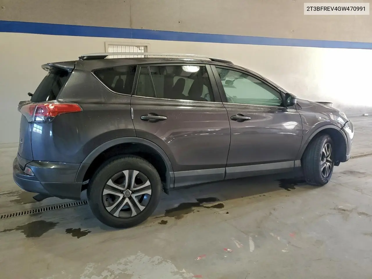 2T3BFREV4GW470991 2016 Toyota Rav4 Le
