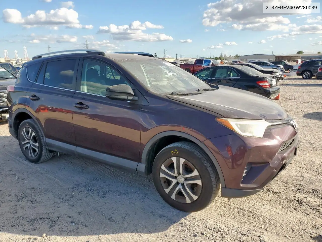 2T3ZFREV4GW280039 2016 Toyota Rav4 Le