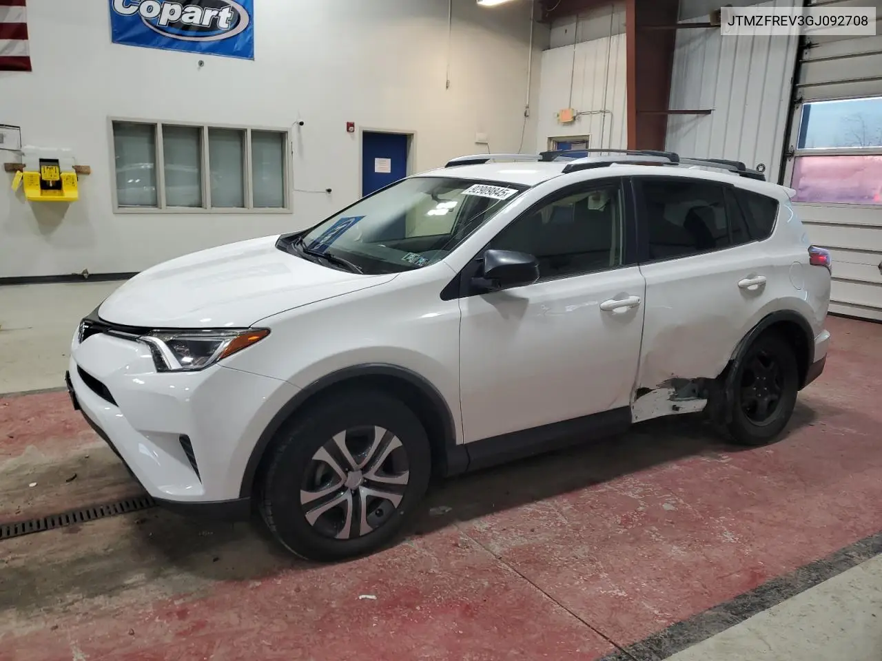 JTMZFREV3GJ092708 2016 Toyota Rav4 Le