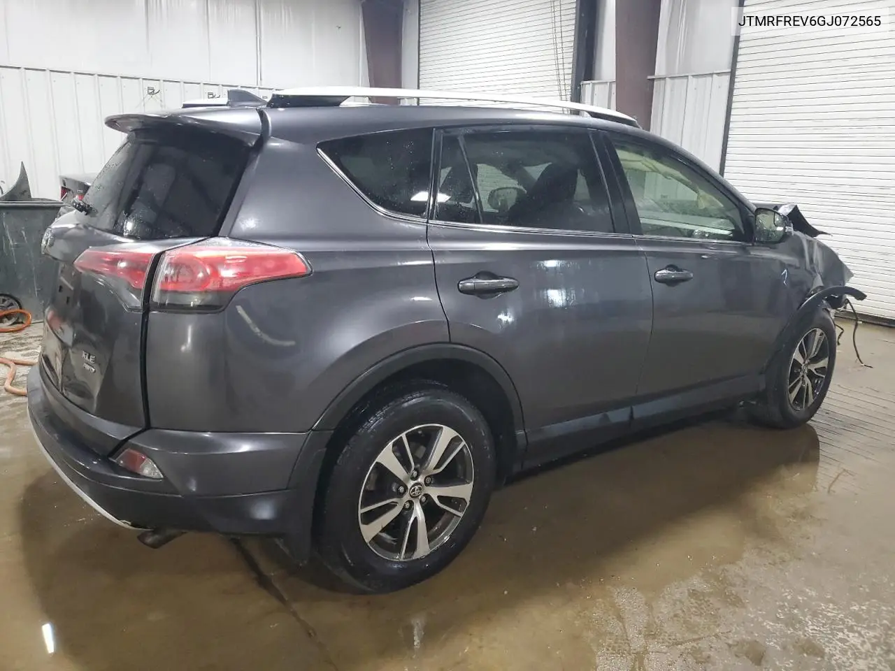 JTMRFREV6GJ072565 2016 Toyota Rav4 Xle