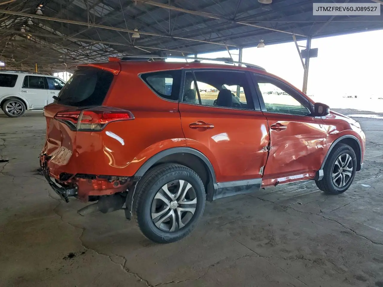 JTMZFREV6GJ089527 2016 Toyota Rav4 Le