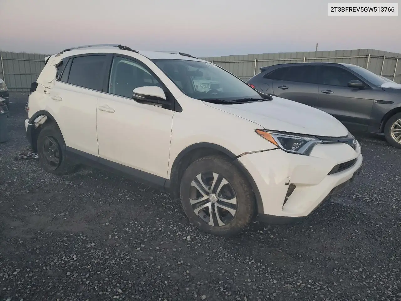 2T3BFREV5GW513766 2016 Toyota Rav4 Le